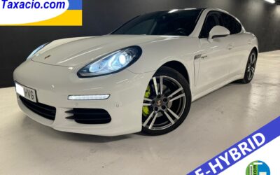 Porsche Panamera E-HYBRID